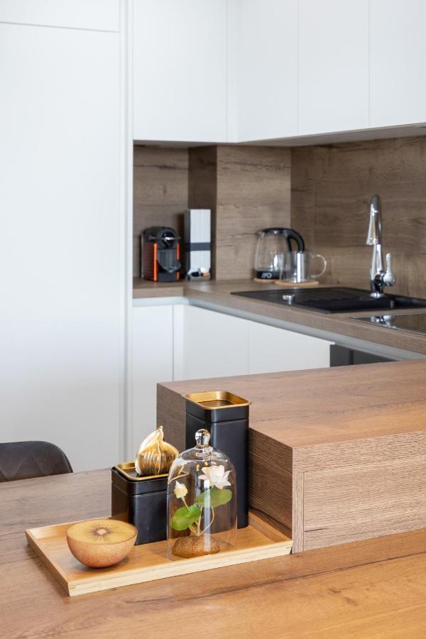 Stylish 2Bdr Apartment- Free Garage ザグレブ エクステリア 写真